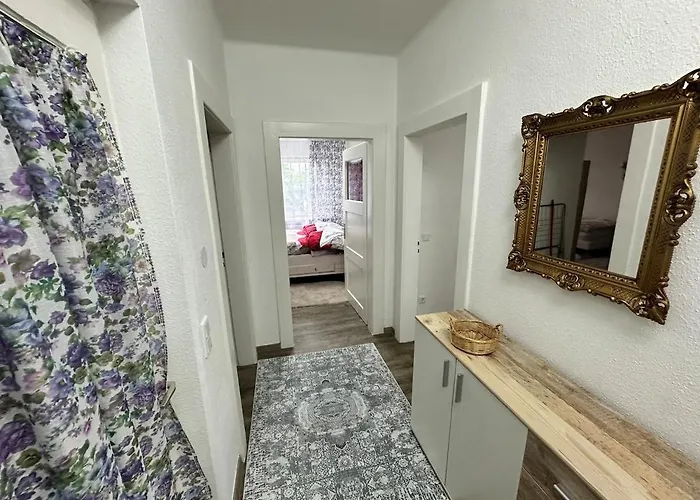 Appartement Double And Shared Bathroom