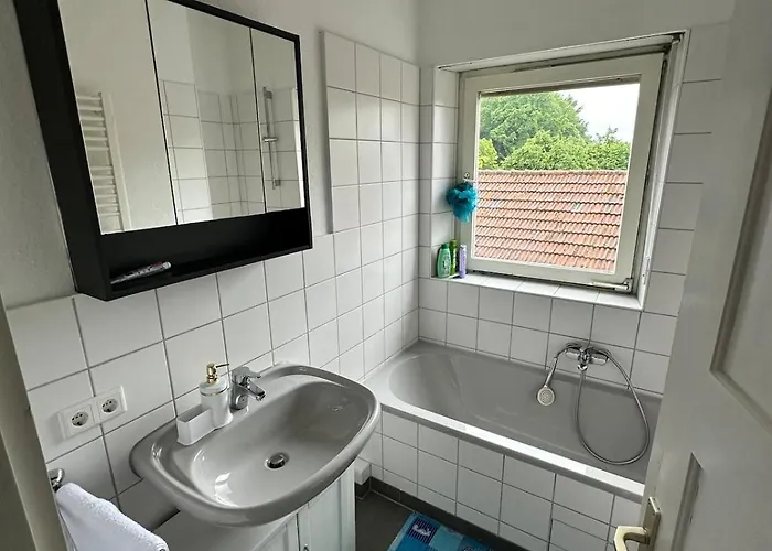 Double And Shared Bathroom Appartement